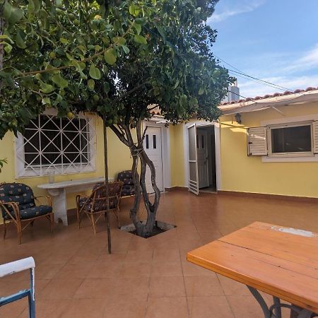 Λευτέρης Villa Isthmia Luaran gambar