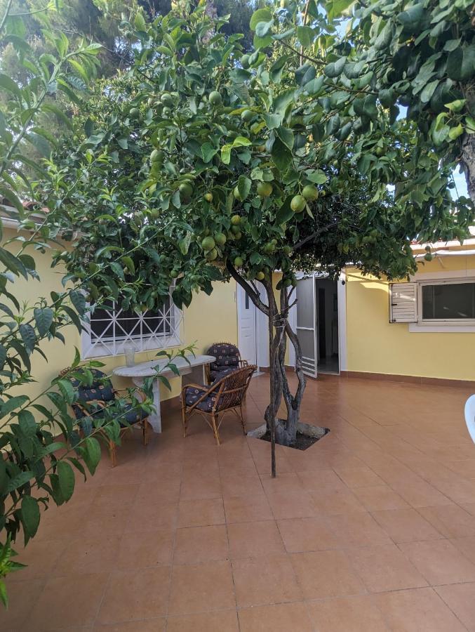 Λευτέρης Villa Isthmia Luaran gambar